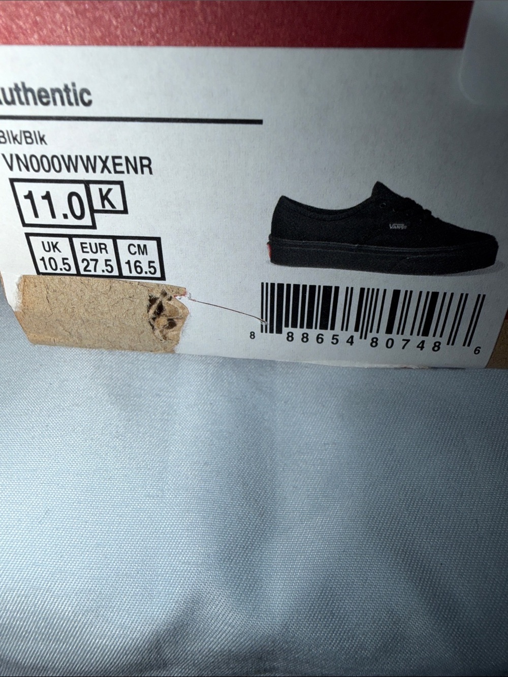 Vans Kids Black Canvas Low-Top Sneaker - Picture 5 of 8